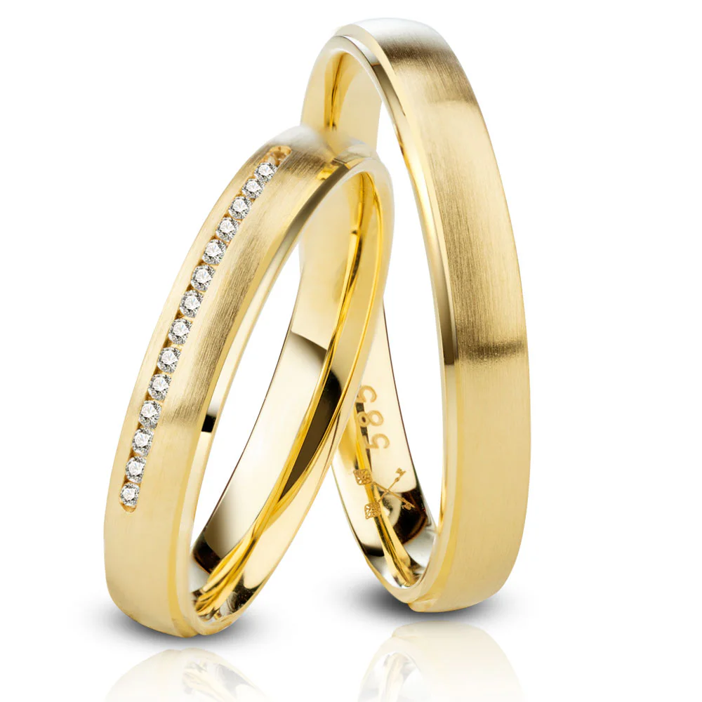 Seidenmatte Oberfläche und feine Steinreihe des Neukind Journey No. 25 in Gelbgold